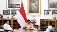 Prabowo Terima Surat Haru dari Siswa SMKN 1 Sorong, Berisi Apresiasi atas MBG dan Fasilitas Sekolah