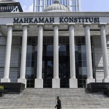 MK Tak Temukan Dokumen Ijazah Setara SMA Gibran