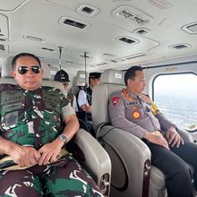 Menko PMK, Kapolri dan Panglima TNI Naik Heli Pantau Arus Mudik di Pelabuhan Merak