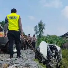 Kronologi Mobil Pemudik Hancur Diterjang KA Batara Kresna dan Tewaskan 4 Orang
