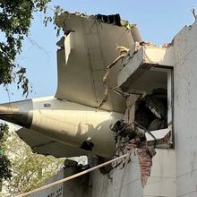 Sama-sama Ditabrak Pesawat, Bangunan di India Ternyata Lebih Kuat Dibanding Gedung WTC AS