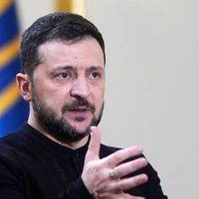 Presiden Ukraina Zelenskyy Dukung Amerika Serang Iran