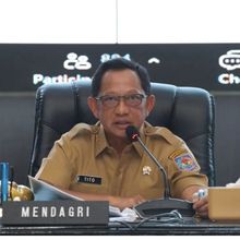 Pemerintah Pusat Ambil Alih Penanganan Bencana di Sumatera