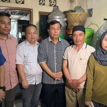 Preskom NT Corp Nurdin Tampubolon Melayat Kediaman Affan Kurniawan, Imbau Semua Pihak Menahan Diri