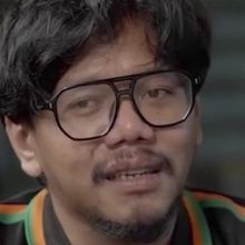 Tangis Ferry Irwandi Pecah Usai Donasi Korban Banjir Sumatera Tembus Rp10 Miliar