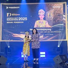 Guru di Papua Mepa Rombepayung Raih Penghargaan Anugerah Bakti Nusantara 2025 untuk Kategori Pendidikan