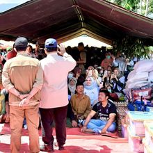 Tinjau Banjir Aceh Tenggara, Prabowo: Kita Lakukan Penghematan di Pusat, Supaya Sebanyak Mungkin Bantuan