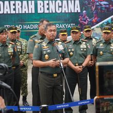 KSAD Berangkatkan Kapal ADRI, Kirim Bantuan Kemanusiaan ke Tiga Lokasi Bencana di Sumatera