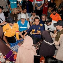 Menteri ESDM Sebut Pemulihan Layanan Listrik dan BBM di Sumatera Semakin Membaik