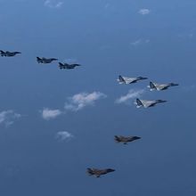 Tegang dengan Iran, 150 Pesawat Tempur AS Siaga di Eropa dan Timur Tengah