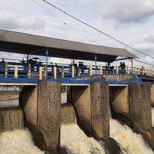 Hujan Deras di Puncak, Bendung Katulampa Siaga III hingga Debit Sungai Ciliwung Melonjak