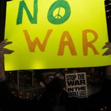 Macron Sebut Operasi Militer AS dan Israel Langgar Hukum Internasional