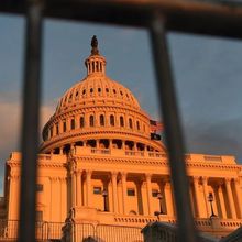 Senat AS Tolak Resolusi Pembatasan Kewenangan Militer Trump dalam Konflik Iran