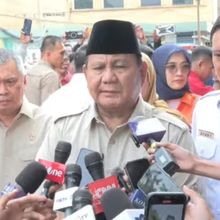 Prabowo Instruksikan Pembangunan Flyover di Perlintasan Kereta Bekasi Usai Kecelakaan Kereta Maut