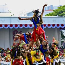 Semarak Cinta Tanah Air dan Keberagaman Warnai Pertunjukan Kesenian HUT ke-81 Kemerdekaan RI