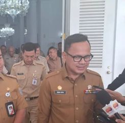 Polemik Poligami PNS DKI, Wamendagri Bima Arya Sebut Tak Ada Aturan Baru Kawin-Cerai ASN