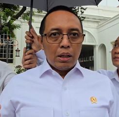 Mundur dari Kepala PCO, Hasan Nasbi Minta Maaf ke Prabowo Jika Jauh dari yang Diharapkan
