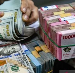 Rupiah Nyaris Tembus Rp17.900 per Dolar AS, BI Pastikan Terus Jaga Stabilitas