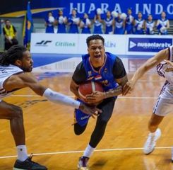 Geser Hangtuah, Satria Muda Pertamina Kuasai Puncak Klasemen IBL 2025