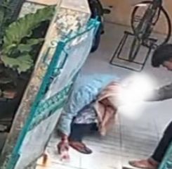 Polisi Ungkap Kronologi Anak 'Durhaka' Tega Aniaya Ibunya di Bekasi