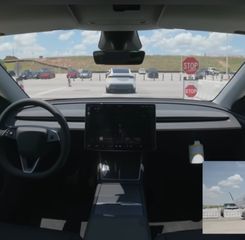 Tesla Pamerkan Mobil Model Y Mengemudi Sendiri Selama 30 Menit ke Rumah Pemilik Baru