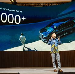 Tampil Perdana pada GIIAS 2025, Denza Tegaskan Posisinya di Segmen EV Premium