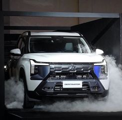 Mitsubishi Motors Raup Lebih dari 4.000 SPK di GIIAS 2025