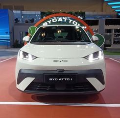 Penjualan Mobil Listrik Global 2025, BYD Salip Tesla dengan Selisih Nyaris 400 Ribu Unit
