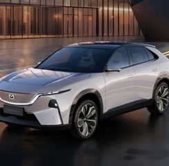 Mazda EZ-60 Masuk 10 Besar Mobil dengan Struktur Terkokoh di China