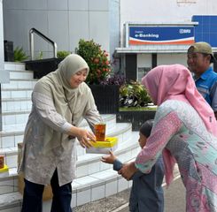 BRI Berbagi Kebahagiaan dengan Warga Karawang
