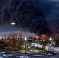 Kronologi Pesawat Kargo UPS Jatuh di Kentucky AS, Sebabkan Kebakaran Hebat