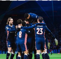 Liverpool Dibantai PSV Eindhoven 1-4 di Anfield