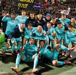 Hasil Liga Europa: Bologna tekuk Salzburg, Lyon bantai Tel-Aviv