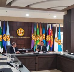 Menkop: Koperasi Merah Putih Tak Jadi Dapur MBG, Hanya Suplai Kebutuhan Dapur