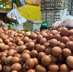 Harga Pangan Hari Ini: Cabai Keriting Tembus Rp122.500 per Kg, Telur Ayam Rp31.150 per Kg