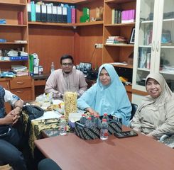 Bukan Keterbatasan Tapi Kekuatan: Kisah Ibu Ani, Difabel Tangguh yang Bertumbuh Bersama PNM