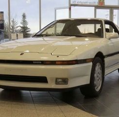 Toyota Supra Turbo 1987 Super Langka Masih Orisinal, Hanya 8.461 Km dan Masih Pakai Ban Pabrik!