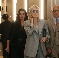 Review The Devil Wears Prada 2: Comeback Mewah yang Lebih Nostalgia