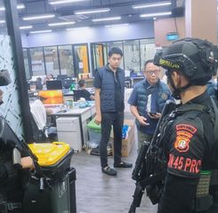 Bareskrim Bongkar Markas Judol di Jakbar, 321 WNA Diamankan