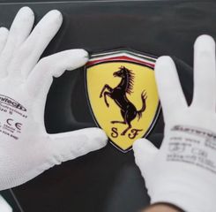 Ferrari Luce: Supercar Listrik Rp10 Miliar, Taruhan Besar Ferrari di Era EV