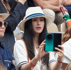 Vivo X Fold 6 Muncul di French Open 2026, Siap Jadi Raja Ponsel Lipat AI?