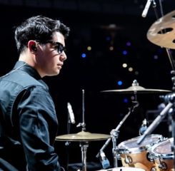 Al Ghazali Gantikan Posisi Tyo Nugros yang Batal Tampil dengan Dewa 19 di Malaysia