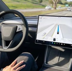 Tesla Diduga Gunakan Data Keselamatan Kontroversial untuk Dorong Persetujuan FSD di Eropa