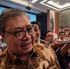 Airlangga Akui Pemadaman Bergilir Tekan Ekonomi, Ditargetkan Pulih Bulan Ini
