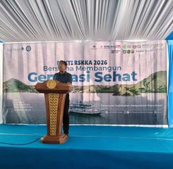 BPJS Kesehatan Berangkatkan Rumah Sakit Kapal Ksatria Airlangga layani warga kepulauan Sumenep