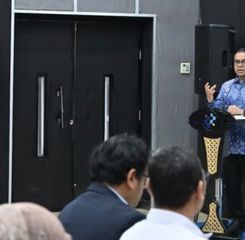 Wamen Nezar Patria Tekankan Komunikasi Efektif Jadi Kunci Bangun Kepercayaan Publik