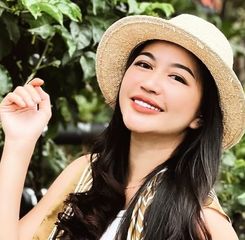 Mantan Istri Young Lex Bagikan Potret Kehamilan Anak Kedua, Netizen Bertanya-tanya