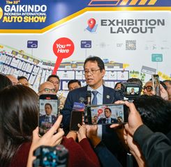 Purbaya Beri Bocoran Insentif untuk 500 Ribu Motor-Mobil Listrik, Presiden Segera Umumkan