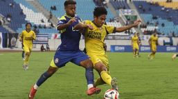 Arema FC Taklukkan Semen Padang: 3-0