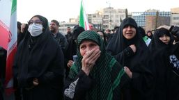 Istri Ali Khamenei, Mansoureh Khojasteh Meninggal Dunia di Tengah Eskalasi Konflik Iran&ndash;AS